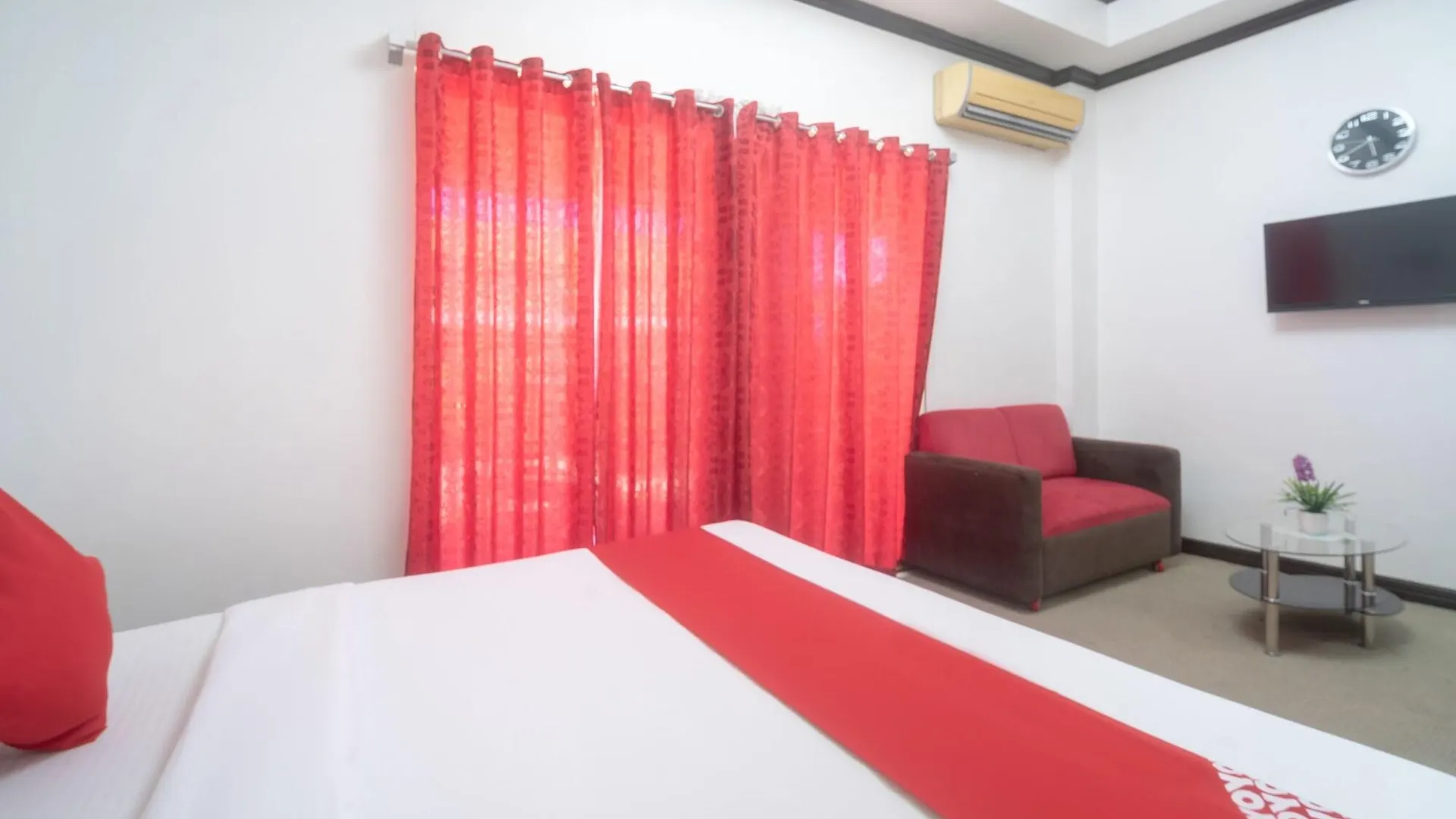 Sunny Point Hotel & Apartelle Davao