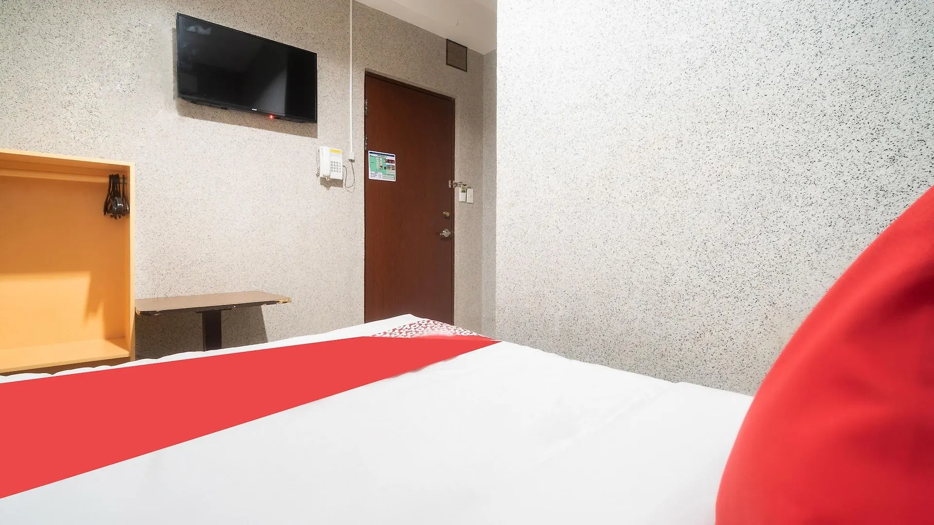 Sunny Point Hotel & Apartelle Davao 2*,  Philippines
